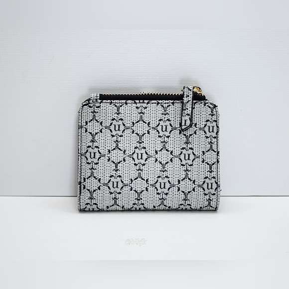 Nanette Lepore Wallet *Black/White* EUC - Picture 2 of 12